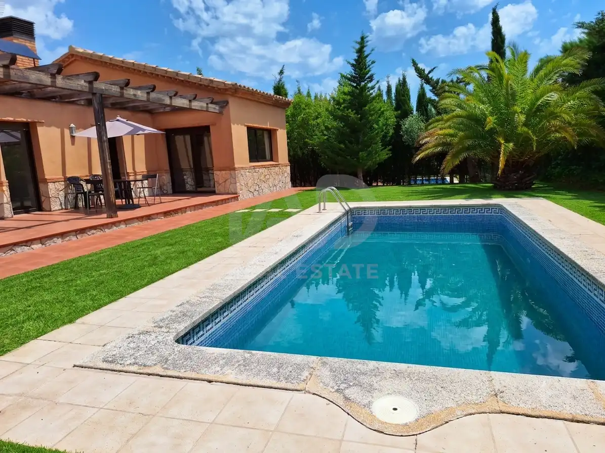 Piscina de Casa o chalet en venta en Pratdip con Aire acondicionado, Calefacción y Terraza