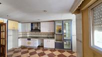 Kitchen of Flat for sale in  Granada Capital