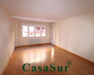 Bedroom of Flat for sale in Valladolid Capital  with Terrace