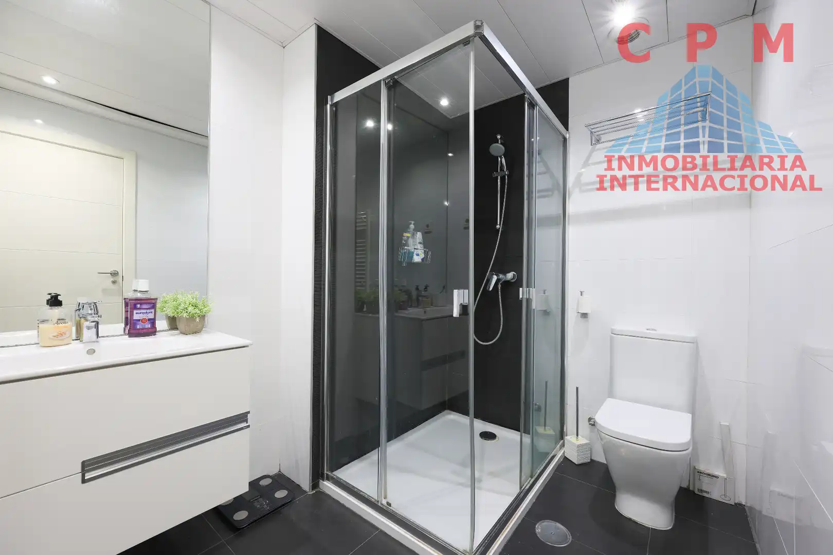 Flat with pool to rent in Encinar de los Reyes, imagen 28