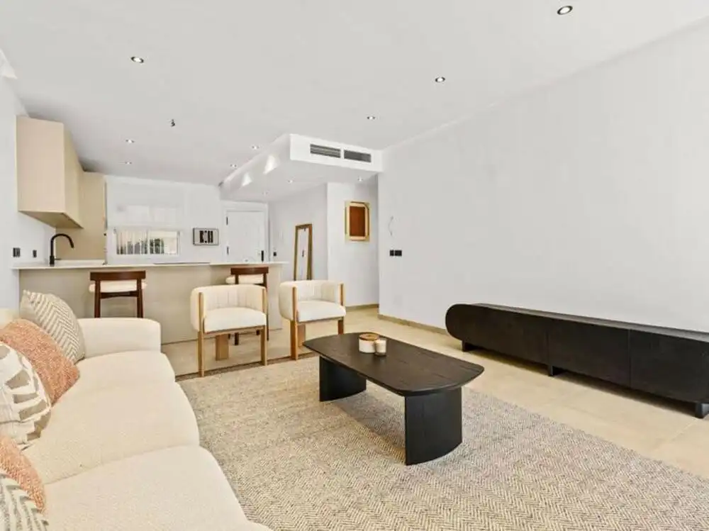 Wohnung mit Pool zum Verkauf in Nueva Andalucía, imagen 7