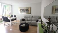 Sala d'estar de Pis en venda en  Barcelona Capital amb Aire condicionat i Terrassa