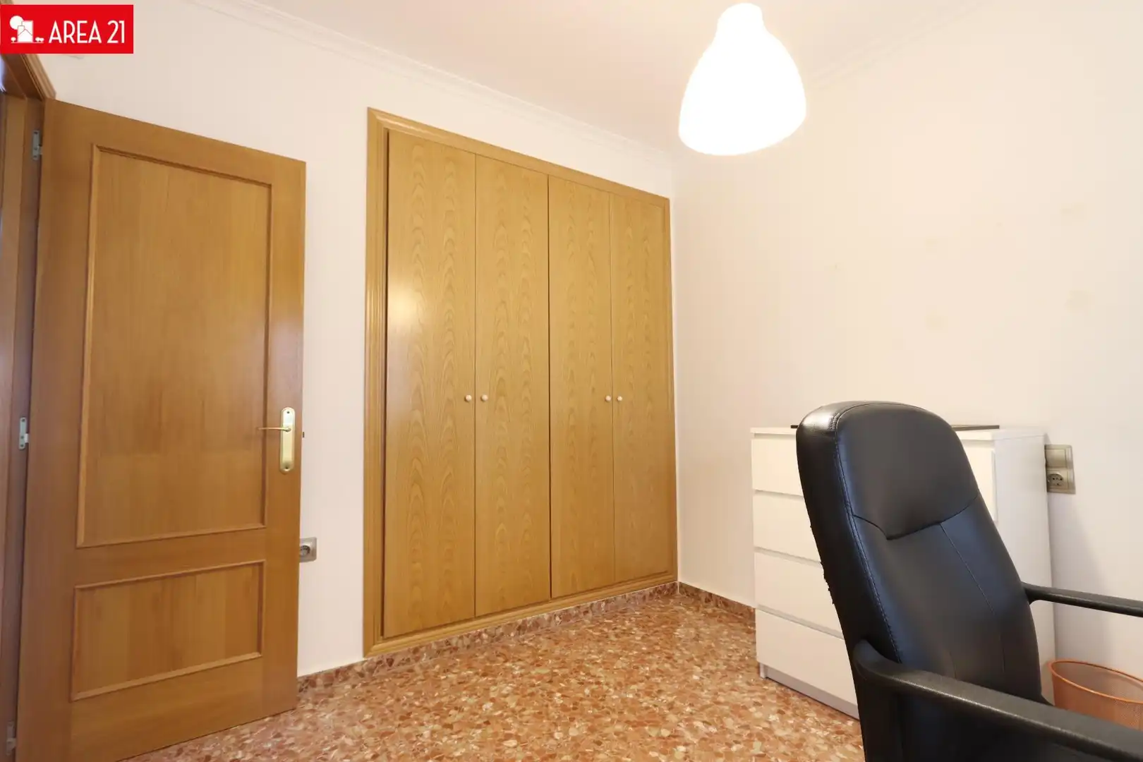 Piso de alquiler en Núcleo Urbano