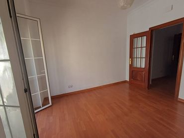 Appartamento con balcone in vendita a Calle Miguel Redondo