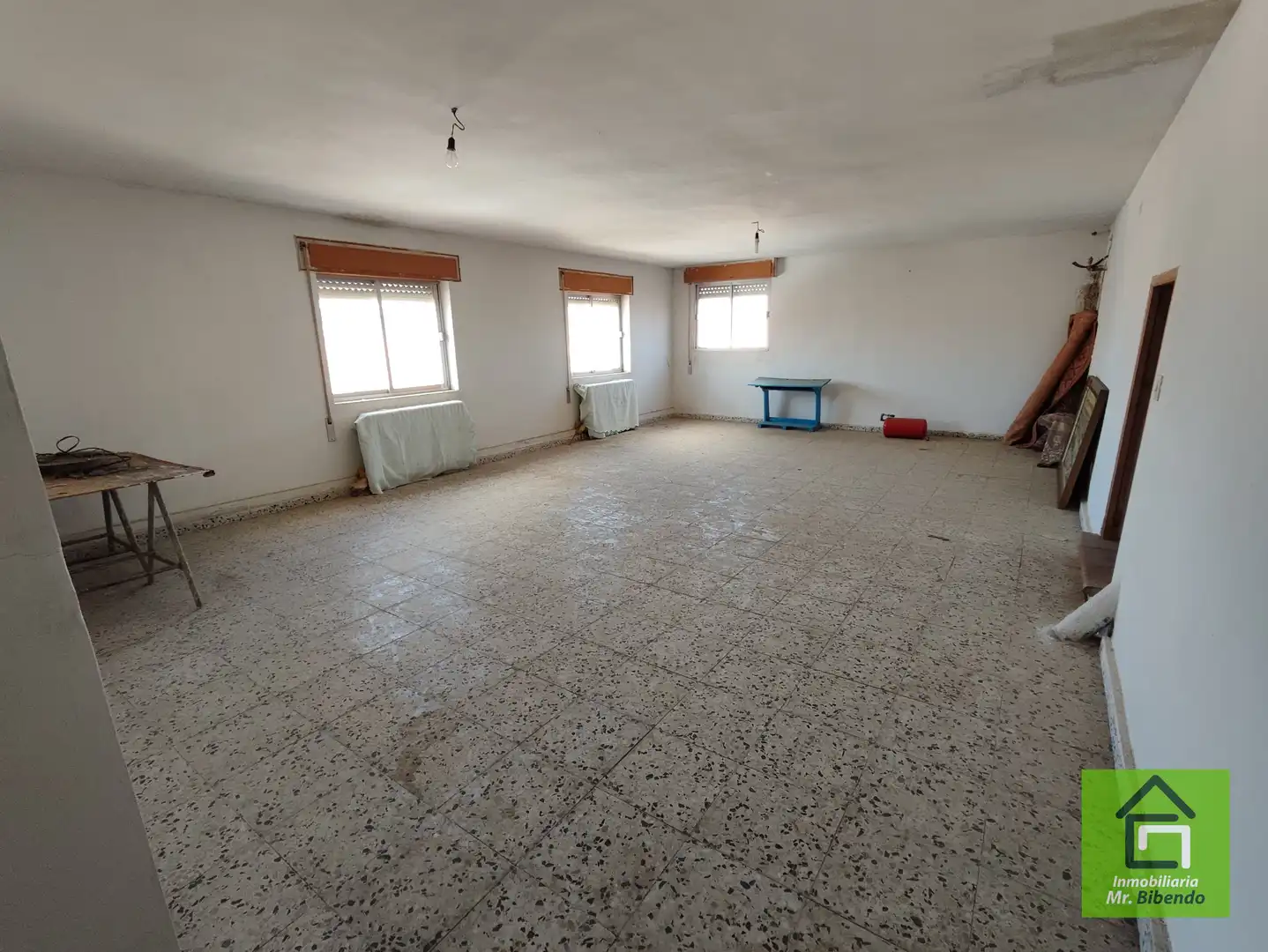 Sala d'estar de Pis en venda en Coreses amb Calefacció, Jardí privat i Parquet