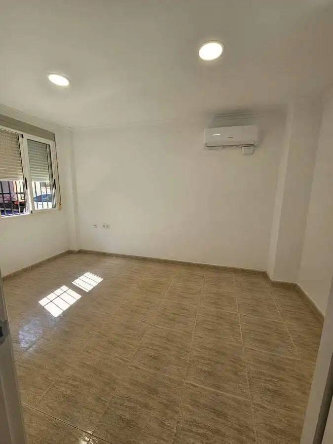 Piso de alquiler en Catarroja con Trastero