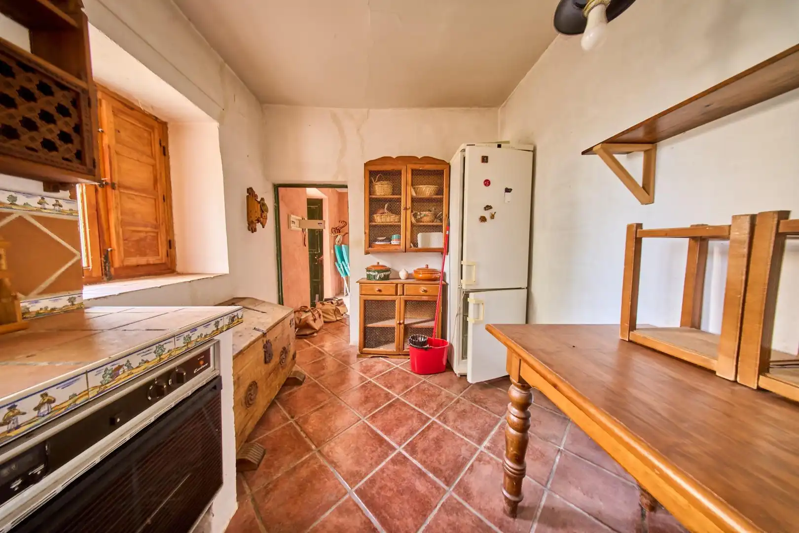 Cocina de Casa o chalet en venta en Granada con Jardín privado, Terraza y Piscina