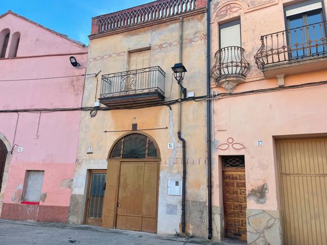 Casa-chalet en Venta en Plaça dels Arbres, 15 en Blancafort