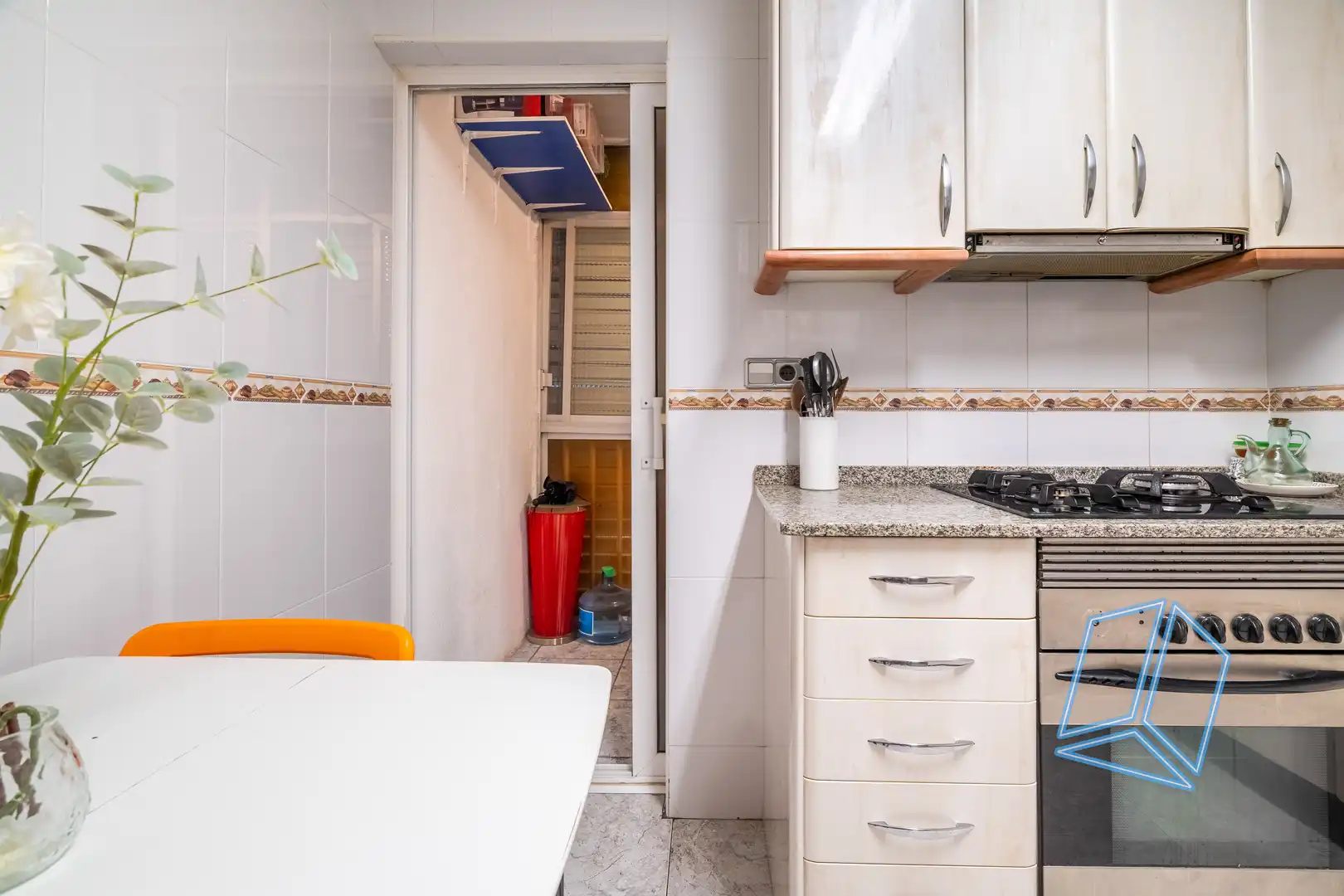 Cocina de Piso en venta en Cornellà de Llobregat con Balcón