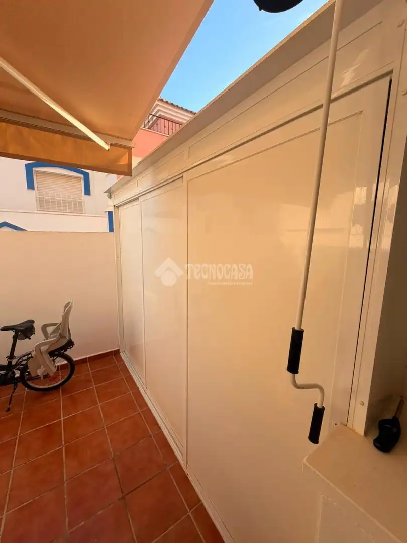 Casa adosada en venta en Pulpí
