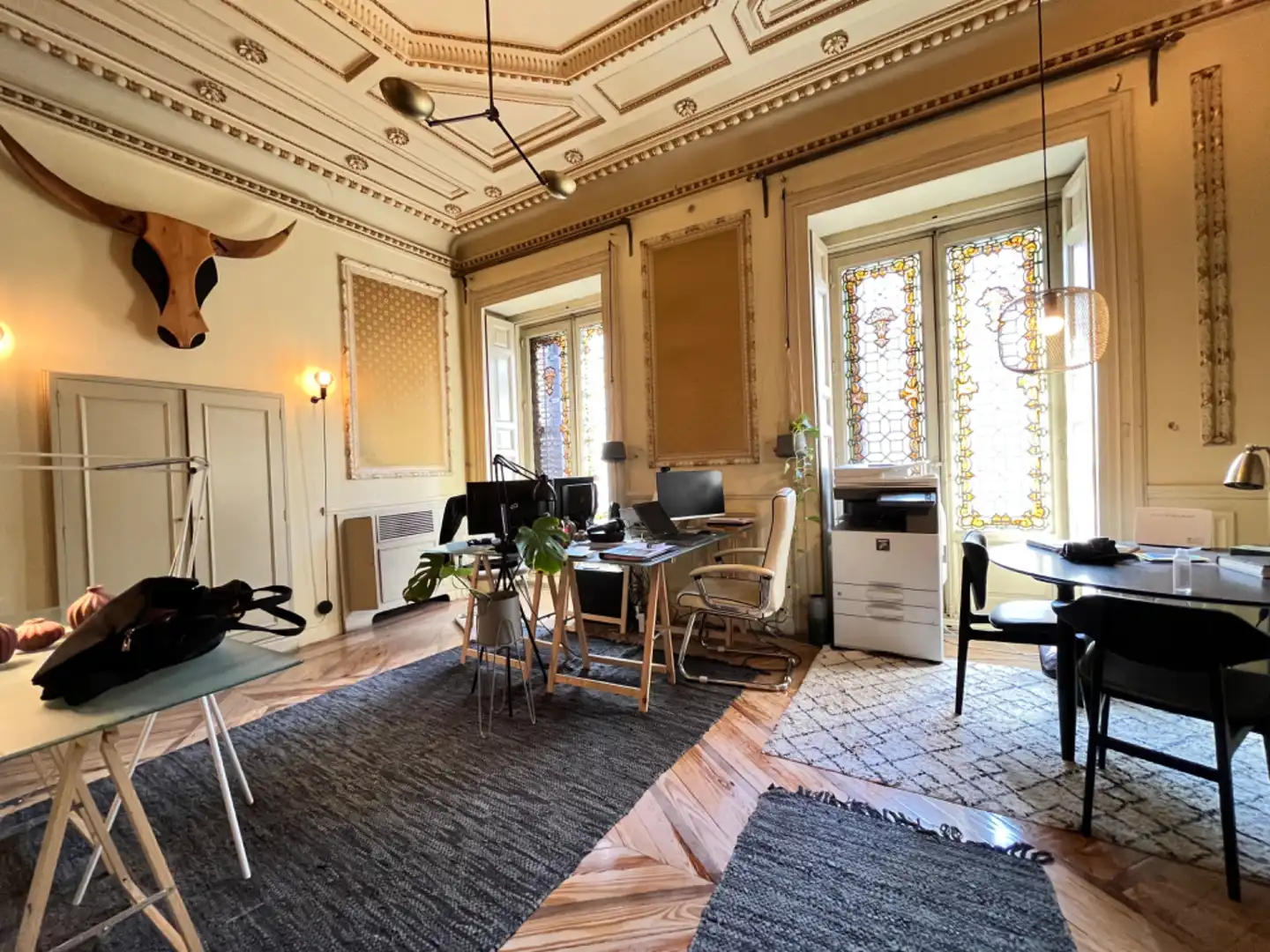 Living room of Office for rent in Madrid  with Air Conditioner, Heating and Balcony