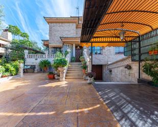 Vista exterior de Casa adosada en venda en Sant Joan d'Alacant amb Aire condicionat, Calefacció i Jardí privat