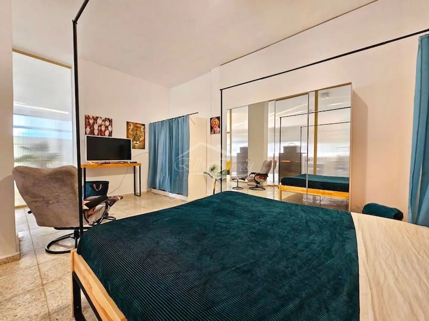 Habitación de Casa o chalet en venta en Adeje con Jardín privado, Terraza y Amueblado