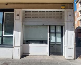 Vista exterior de Local en venda en Getxo  amb Alarma