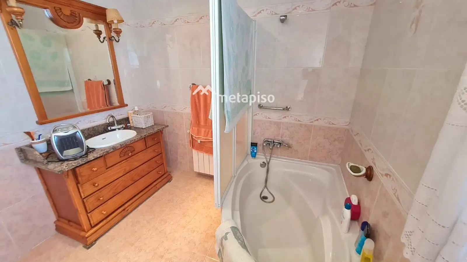 Bathroom of Houses for sale in Calafell  with Air Conditioner, Heating and Terrace