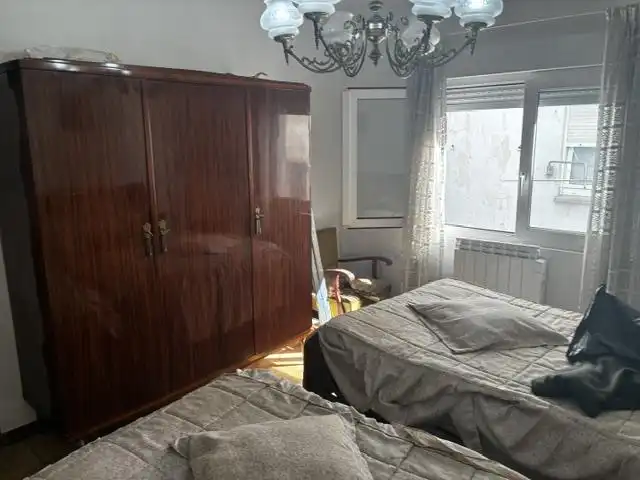 Piso con ascensor en venta en Zoila 6, imagen 5