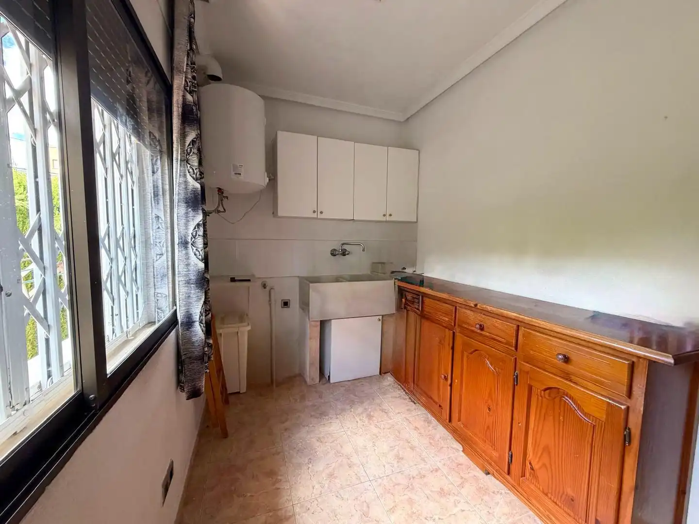 Cocina de Casa o chalet en venta en Torrent con Aire acondicionado, Jardín privado y Terraza