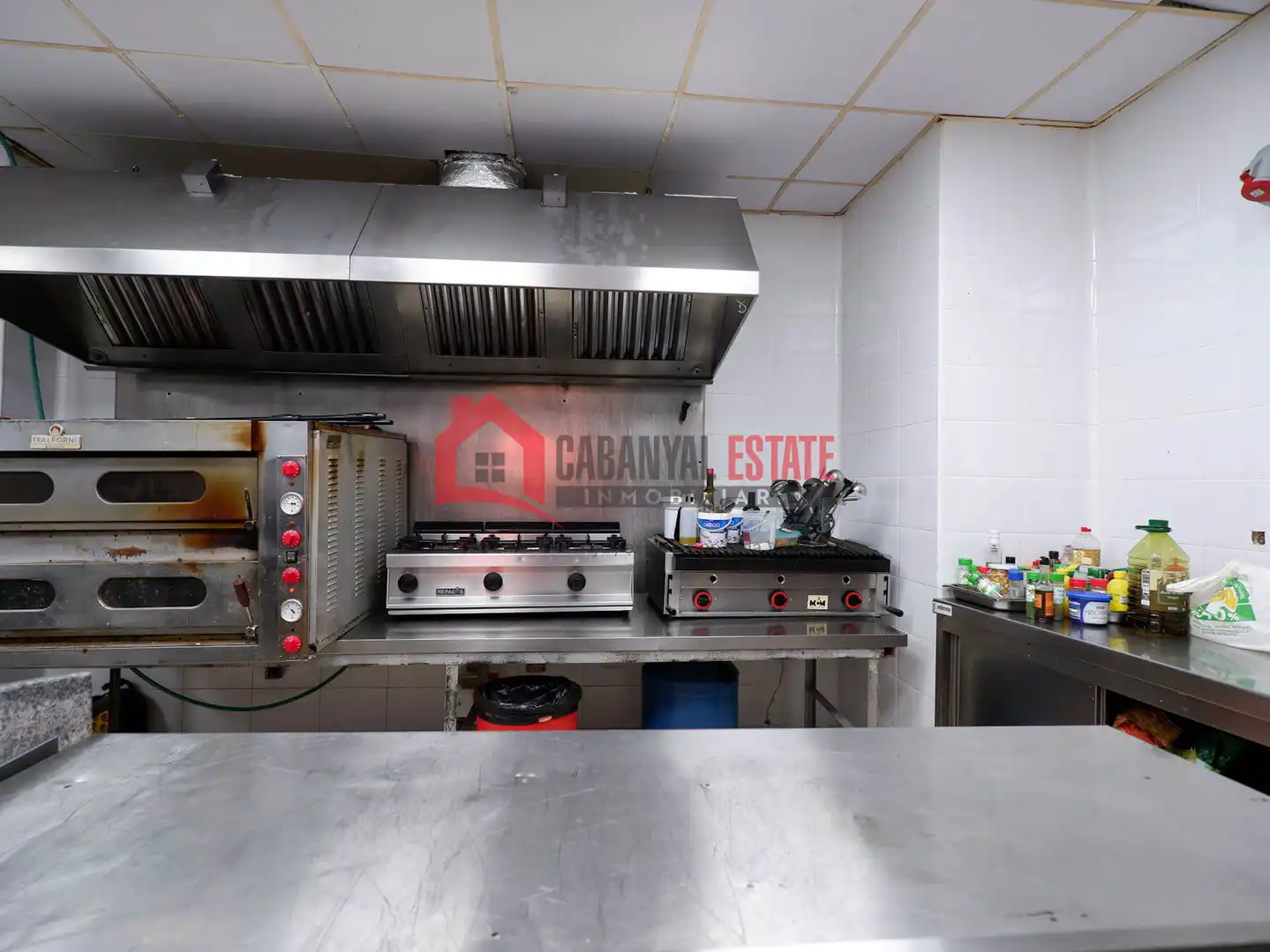Cocina de Local de alquiler en Sagunto / Sagunt con Aire acondicionado y Amueblado