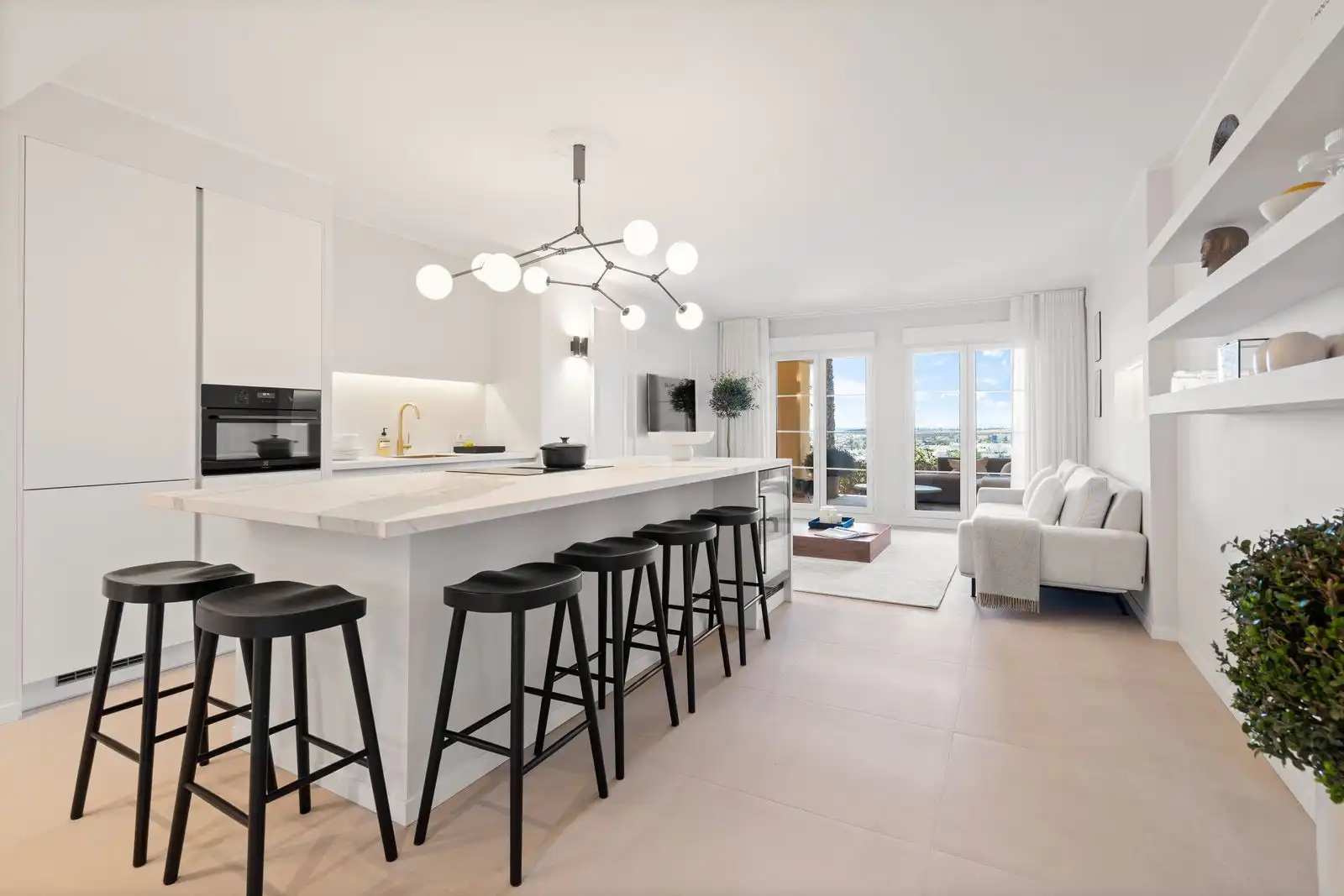 Cocina de Apartamento en venta en Marbella con Terraza, Amueblado y Piscina comunitaria