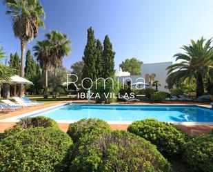 Country house for sale in Santa Eulària