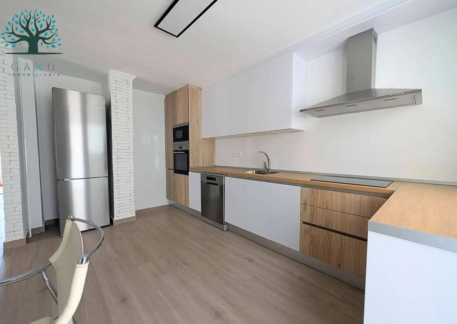 Küche von Maisonette zum Verkauf in Totana mit Klimaanlage, Privatgarten und Terrasse