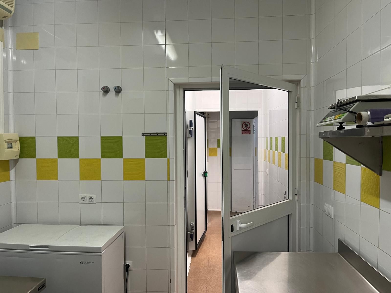 Industrial buildings for sale in  Córdoba Capital  with Heating and Alarm