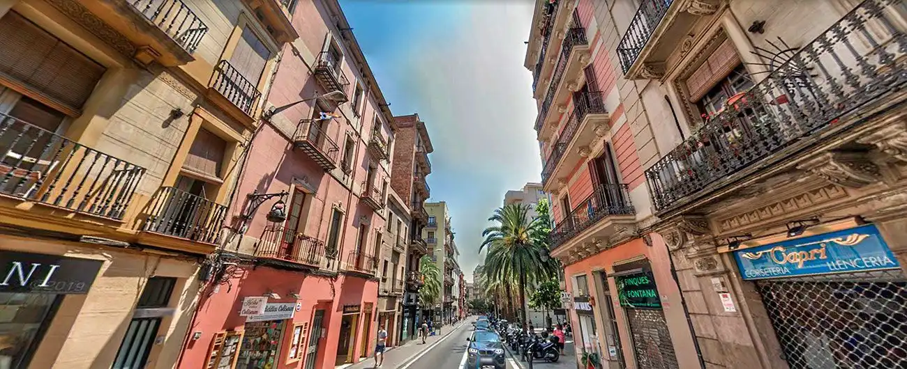 Vista exterior de Piso en venta en Barcelona con Aire acondicionado y Calefacción