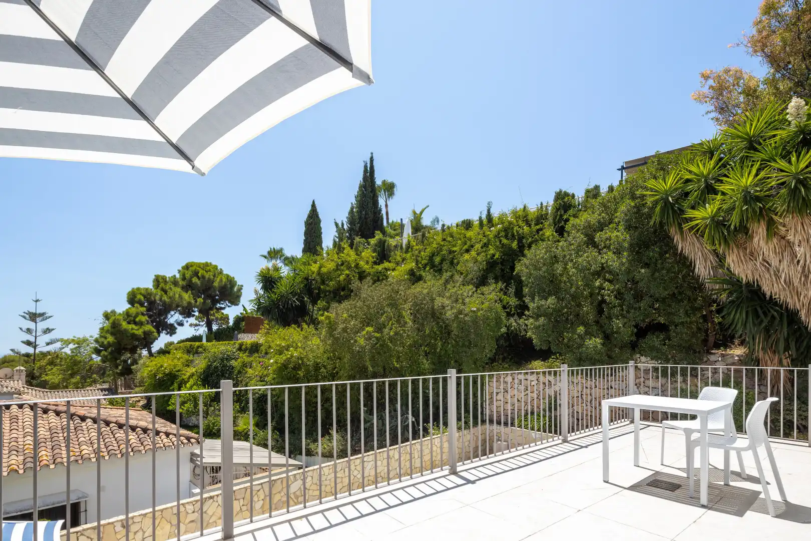 Terrassa de Casa o xalet de lloguer en Marbella amb Aire condicionat, Jardí privat i Terrassa