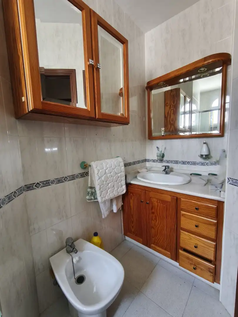 Baño de Casa adosada en venta en El Portil con Aire acondicionado y Piscina comunitaria