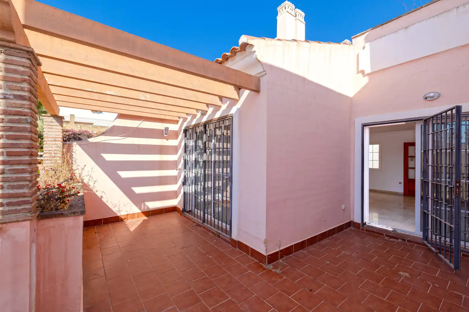 Terrassa de Casa adosada en venda en Mijas amb Jardí privat, Terrassa i Traster