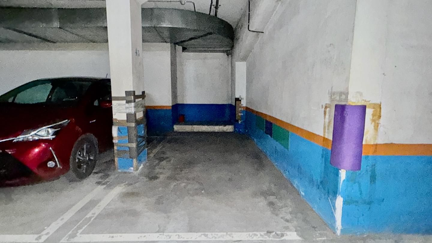 Garage for sale in Ermua