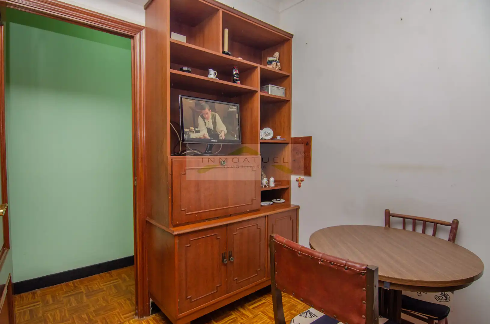 Sala d'estar de Pis en venda en A Coruña Capital  amb Moblat, Forn i Rentadora