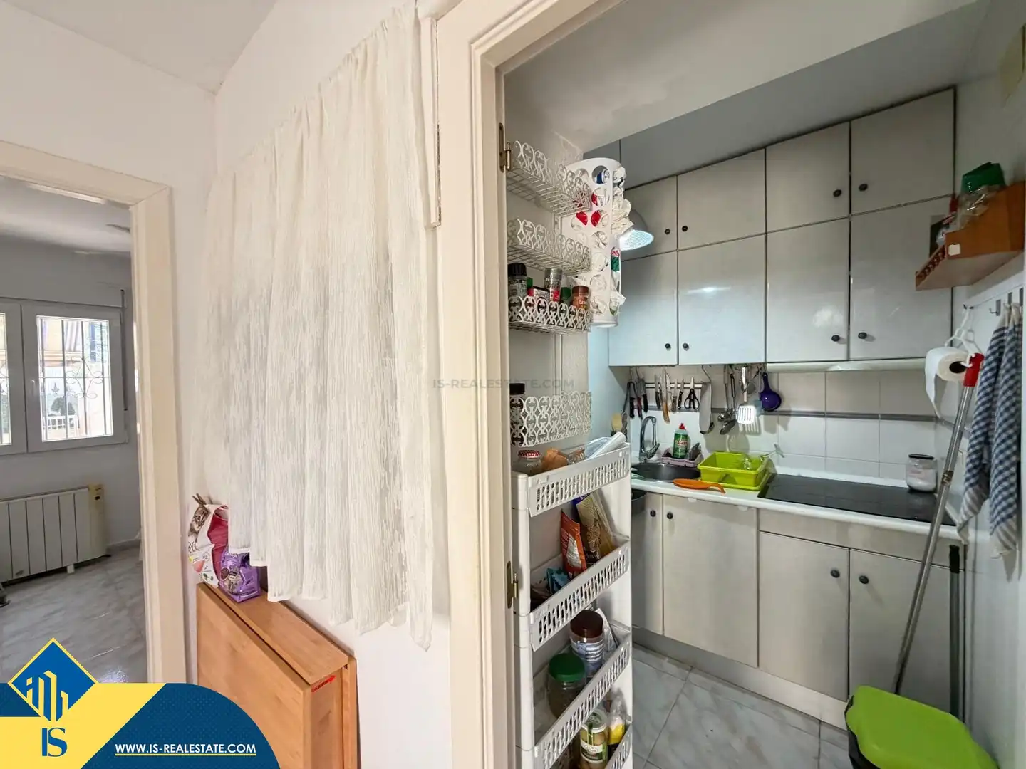 Cuina de Casa o xalet en venda en Torrevieja amb Aire condicionat, Terrassa i Traster
