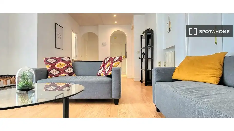 Living room of Flat for share in Madrid  with Air Conditioner, Heating and Furnished