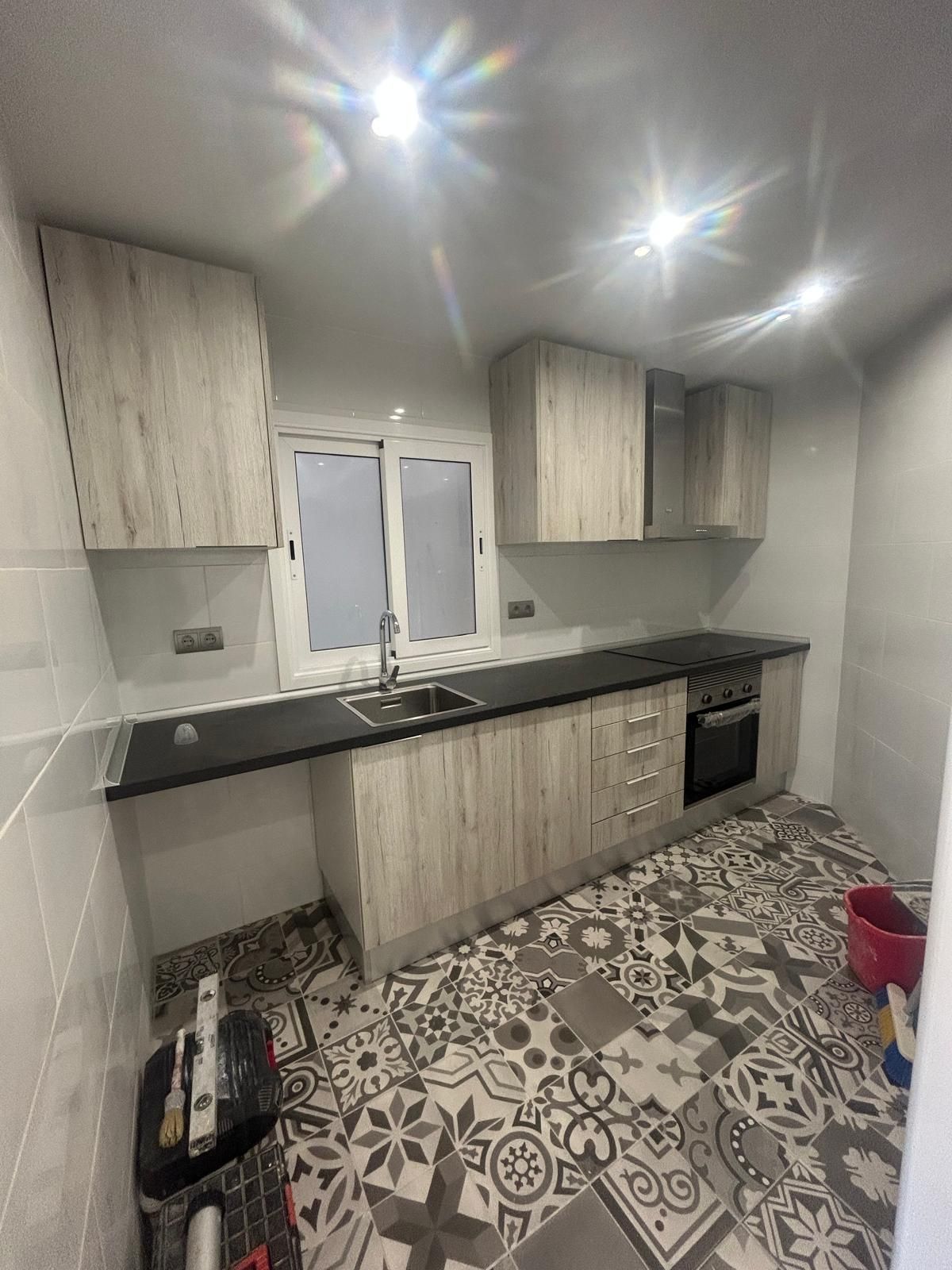 Kitchen of Flat for sale in Badalona  with Air Conditioner and Heating