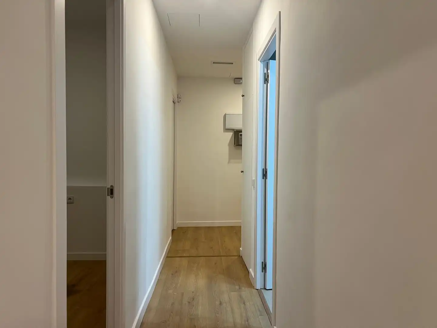 Wohnung zum Verkauf in Barcelona mit Klimaanlage, Heizung und Parkett