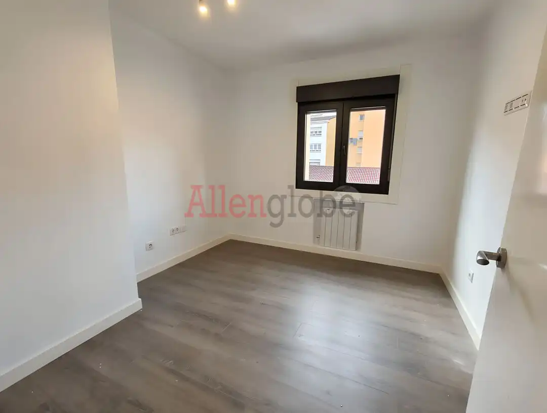 Piso en venta en Calle Teodoro Cuesta, La Villa - Bazuelo, Mieres (Asturias)