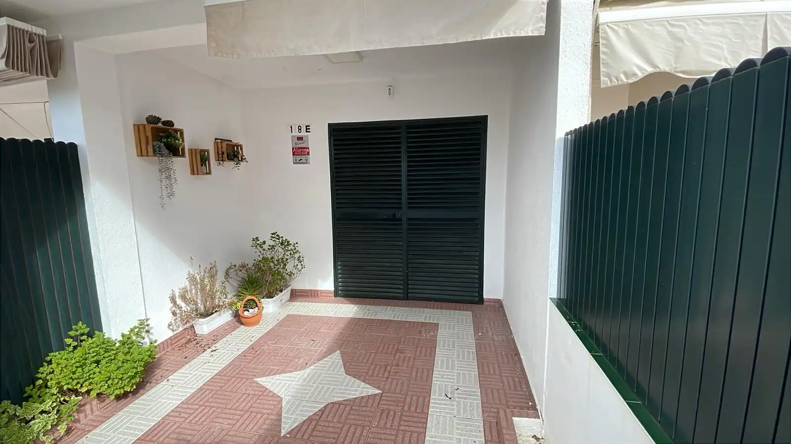 Apartamento en venta en El Portil con Terraza, Amueblado y Piscina comunitaria