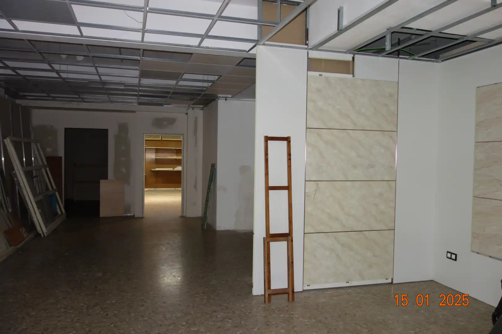 Commercial properties for rent in Carrer del Bogatell, 3, Artigues