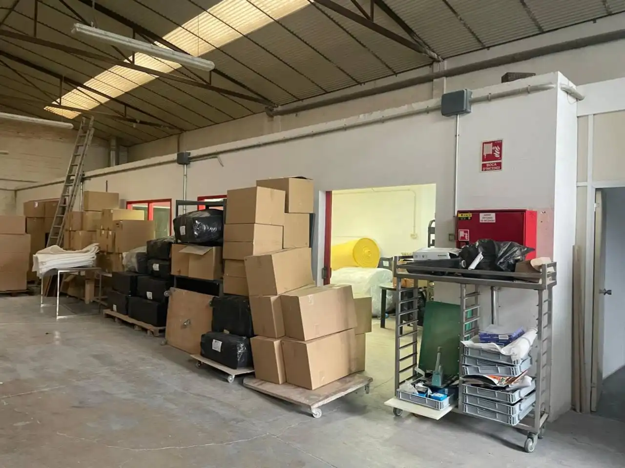 Nau industrial de lloguer a Canovelles, imagen 2