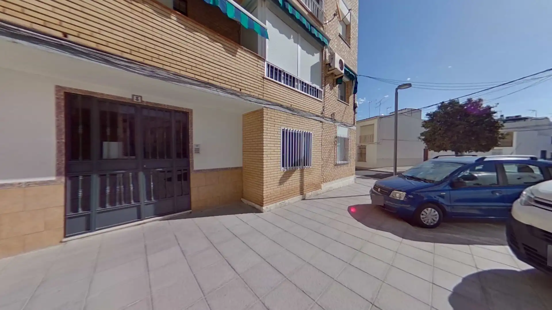 Vista exterior de Pis en venda en Puente Genil