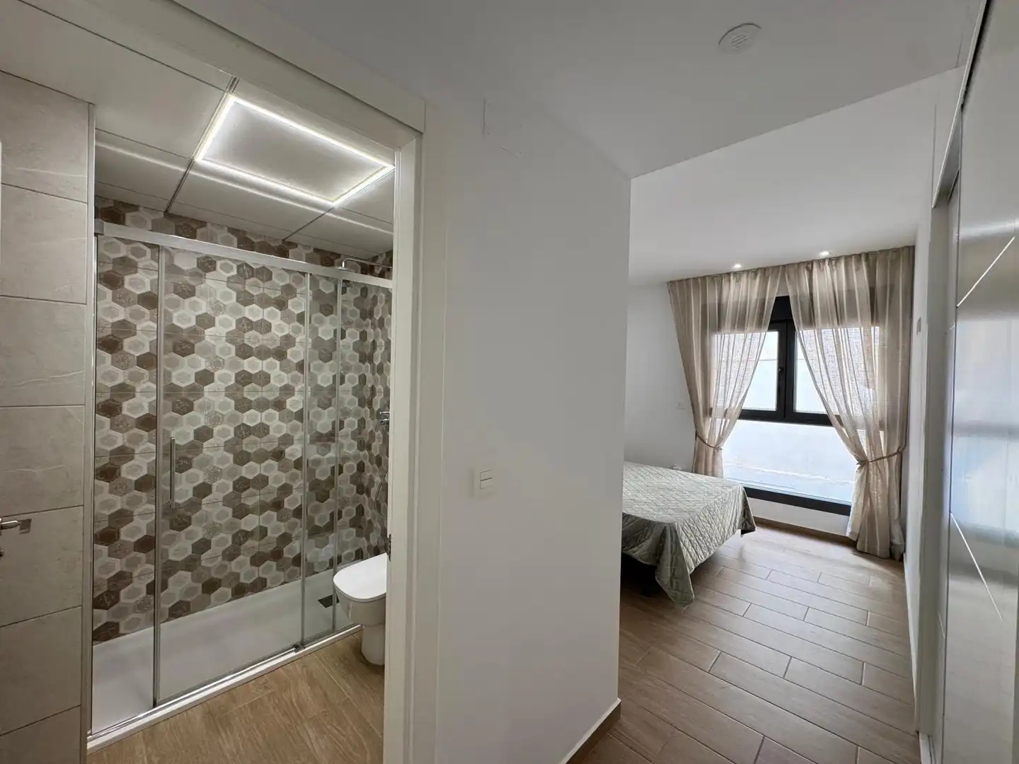 Apartment with terrace for sale in Calle arquitecto laramendi, imagen 18