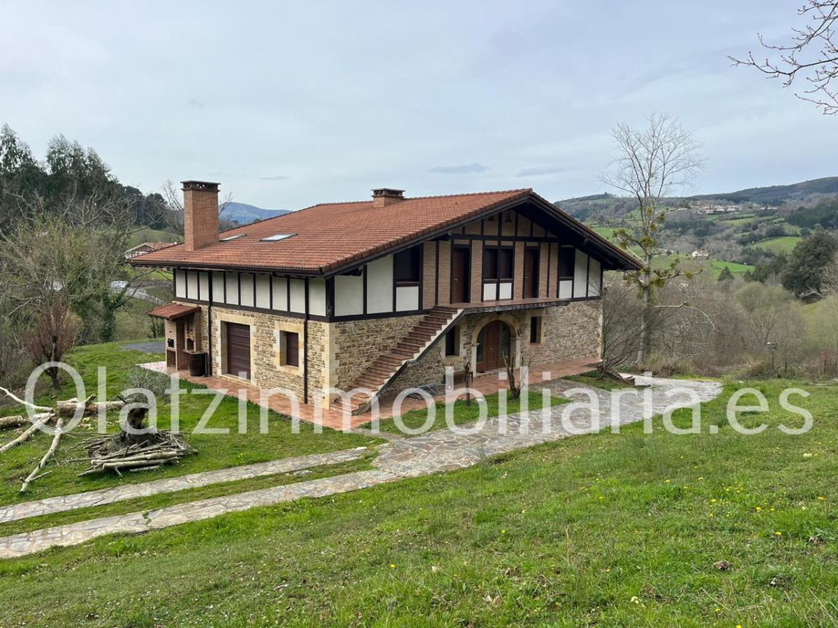 Exterior view of House or chalet for sale in Artzentales  with Heating, Terrace and Storage room