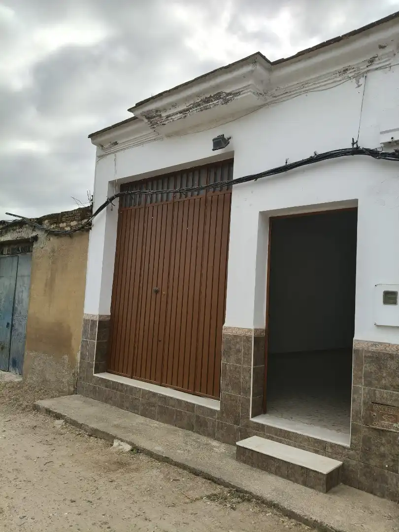 Local comercial de lloguer a Calle Rafael Alberti 5, imagen 2