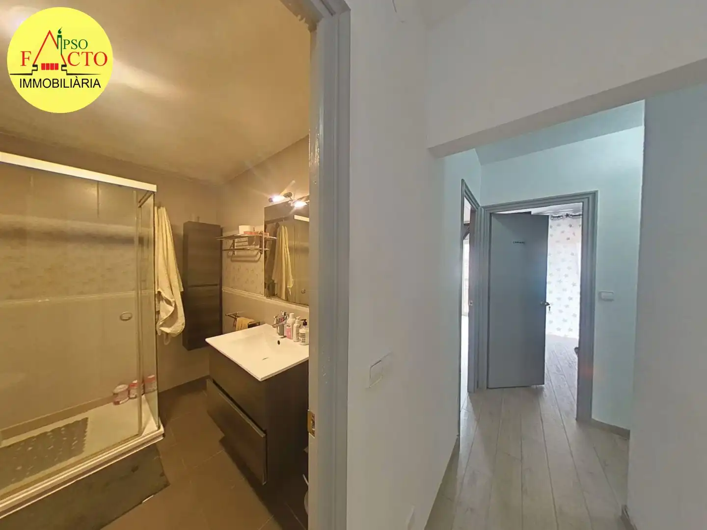 Bany de Pis en venda en Girona amb Calefacció