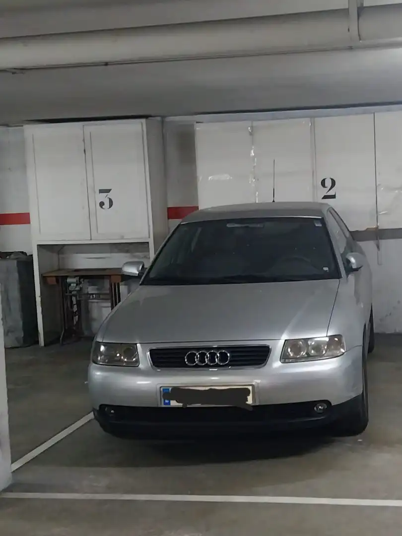 Parking de Piso en venta en Girona con Aire acondicionado, Calefacción y Horno