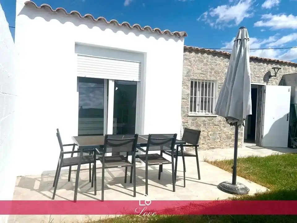 Chalet con piscina en venta en DEL RODEO, imagen 5