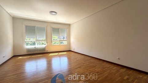 Photo 4 of Flat for rent in Rafael Azcona, Oeste, Logroño