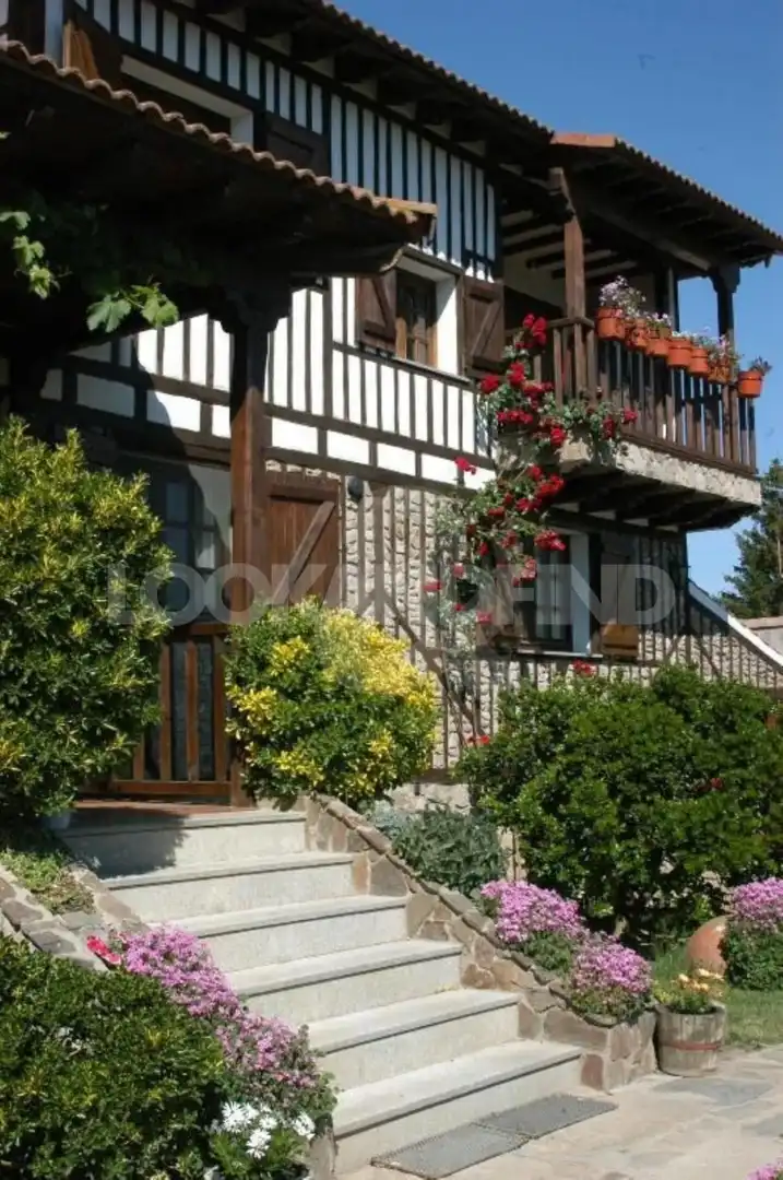 Detached house for sale in Calle Olmos, imagen 2