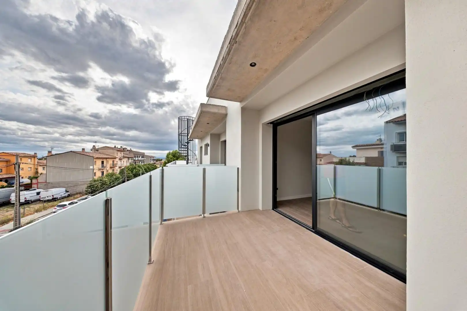 Terrasse von Dachboden zum Verkauf in Roses mit Klimaanlage, Terrasse und Balkon